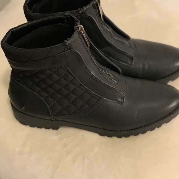 Nautica all weather ankle Boots. - Picture 3 of 5